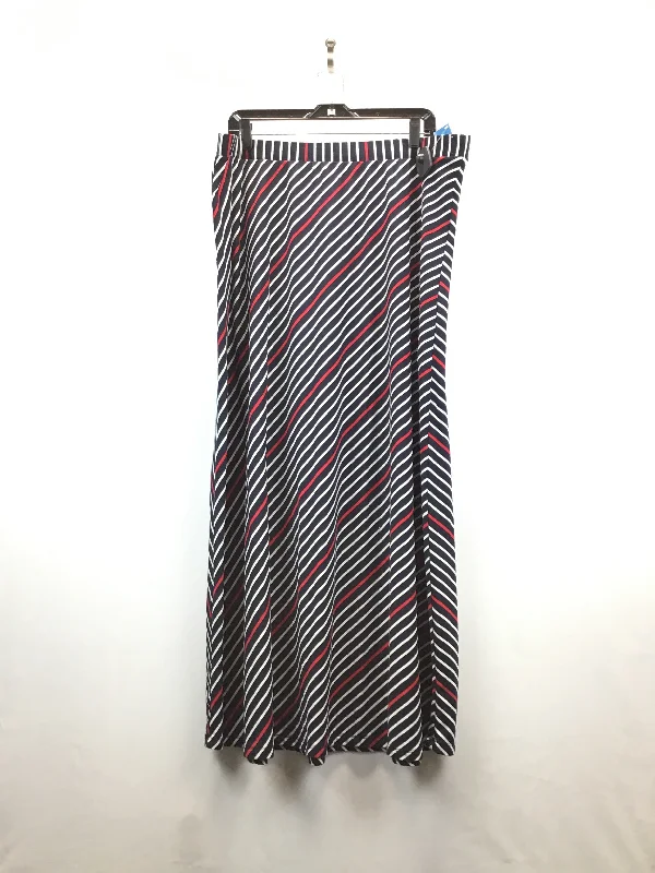 Skirt Maxi By Roz And Ali  Size: 2x