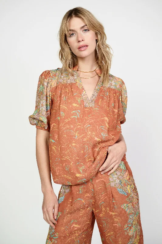 Border Print Retro Floral Blouse